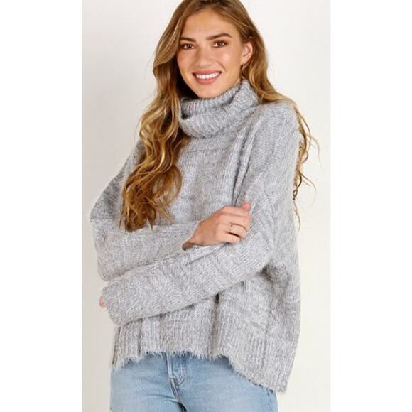 Show Me Your MuMu Sweaters - Show Me Your Mumu Fatima Turtleneck Sweater Fuzzy Vail Knit Gray Womens XS